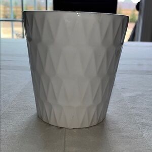 Glazed White Geometric Ceramic Pot Planter